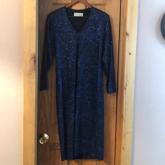 Dress - Picture 1 of 2